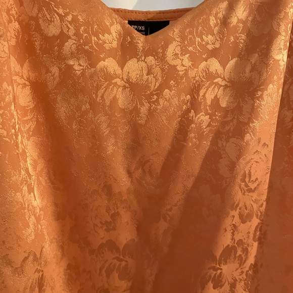 Garage pink mini dress. Perfect for the summer for an effortless beach style - Picture 3 of 3